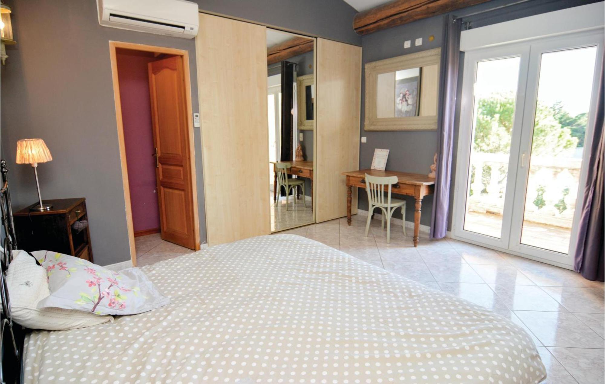 Nice Home In Eyguieres With Wifi Bagian luar foto